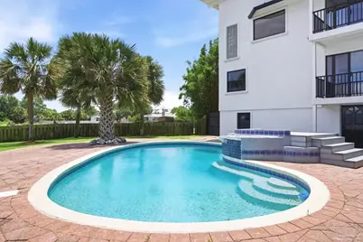 112 Matamoros Dr, Pensacola Beach, FL 32561 - Photo 43