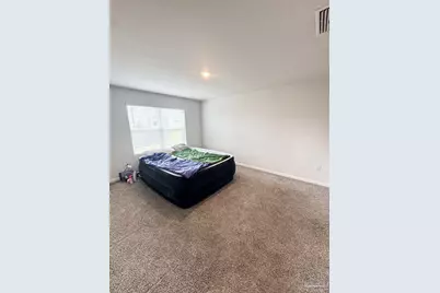 3865 James Stovall St, Pensacola, FL 32526 - Photo 9