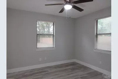 5143 Oakleaf Dr, Pace, FL 32571 - Photo 25