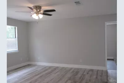 5143 Oakleaf Dr, Pace, FL 32571 - Photo 7