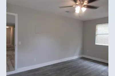 5143 Oakleaf Dr, Pace, FL 32571 - Photo 17