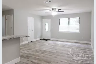 5143 Oakleaf Dr, Pace, FL 32571 - Photo 5