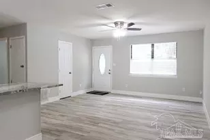 5143 Oakleaf Dr, Pace, FL 32571 - Photo 5