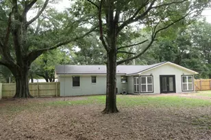 5143 Oakleaf Dr, Pace, FL 32571 - Photo 3