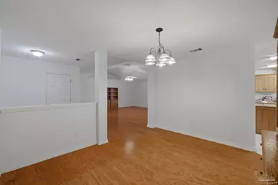 7117 Woodside Rd, Pensacola, FL 32526 - Photo 9
