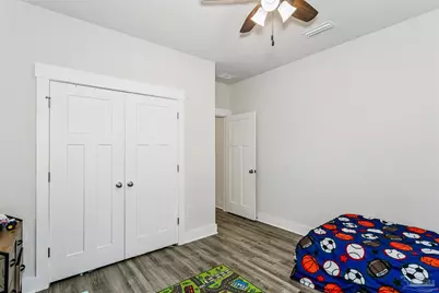8487 Twenty One Oaks Ln, Pensacola, FL 32526 - Photo 17