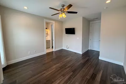 517 W Wright St, Pensacola, FL 32501 - Photo 11
