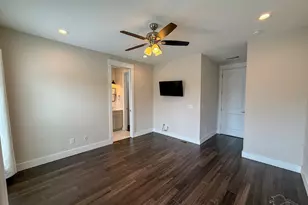 517 W Wright St, Pensacola, FL 32501 - Photo 11