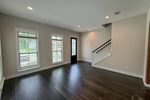 517 W Wright St, Pensacola, FL 32501 - Photo 3