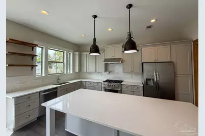 517 W Wright St, Pensacola, FL 32501 - Photo 9