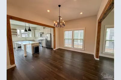 517 W Wright St, Pensacola, FL 32501 - Photo 5