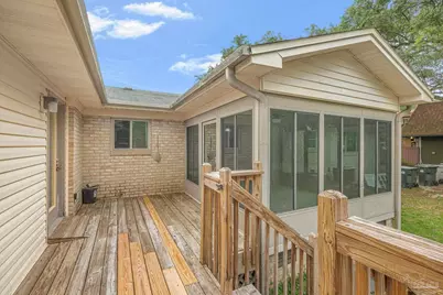 6105 E Shore Dr, Pensacola, FL 32505 - Photo 33