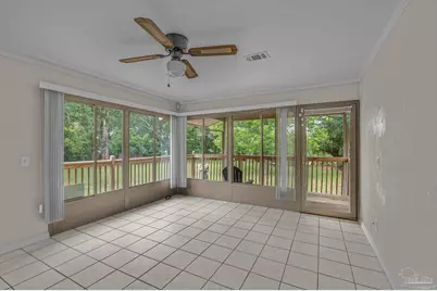 6105 E Shore Dr, Pensacola, FL 32505 - Photo 21