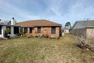 8029 Grand Bahama Dr, Pensacola, FL 32506 - Photo 27