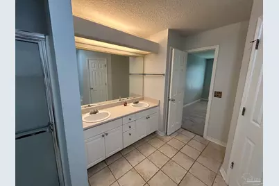 8029 Grand Bahama Dr, Pensacola, FL 32506 - Photo 21