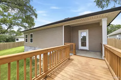209 Camellia Dr, Cantonment, FL 32533 - Photo 33