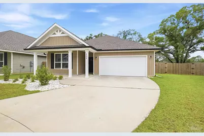 209 Camellia Dr, Cantonment, FL 32533 - Photo 5