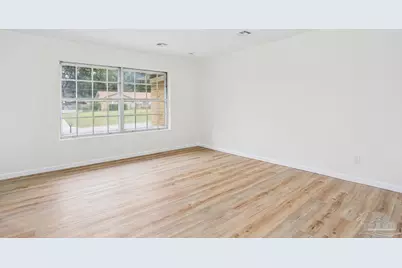 7605 Harvey St, Pensacola, FL 32506 - Photo 7