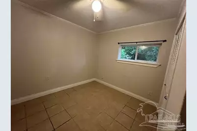 45 W Carver Dr, Pensacola, FL 32507 - Photo 9
