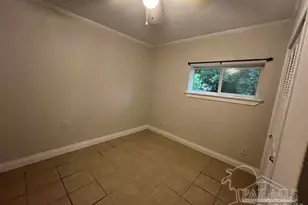 45 W Carver Dr, Pensacola, FL 32507 - Photo 9