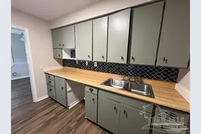 45 W Carver Dr, Pensacola, FL 32507 - Photo 3