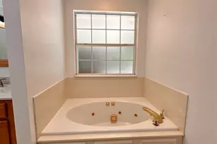 9548 Lorikeet Ln, Pensacola, FL 32507 - Photo 13