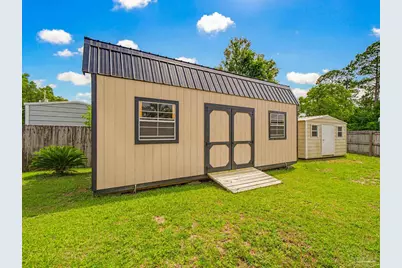881 Lake Aire Dr, Pensacola, FL 32506 - Photo 49