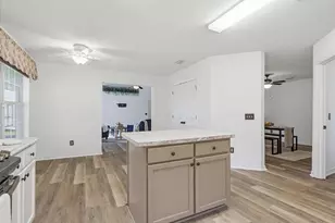 881 Lake Aire Dr, Pensacola, FL 32506 - Photo 21