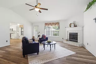 881 Lake Aire Dr, Pensacola, FL 32506 - Photo 7