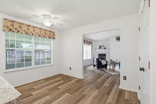 881 Lake Aire Dr, Pensacola, FL 32506 - Photo 13
