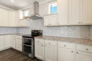 703 Ariola Dr, Pensacola Beach, FL 32561 - Photo 17