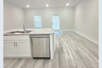 1306 Leeway Dr, Pensacola, FL 32507 - Photo 5