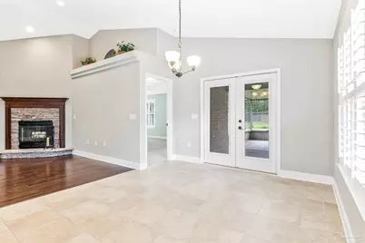 5695 Tucker Cir, Pace, FL 32571 - Photo 15