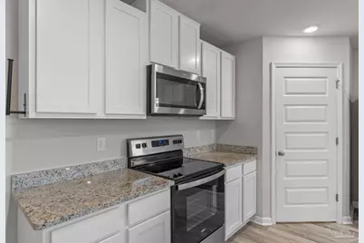 10108 Oak Haven Rd, Pensacola, FL 32526 - Photo 13