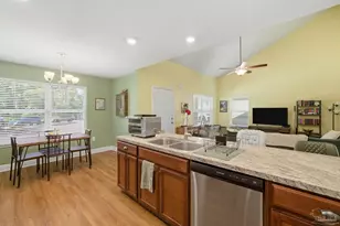 331 Cardinal Cove Ct, Pensacola, FL 32504 - Photo 13