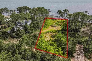 123 Kestrel Trace, Gulf Breeze, FL 32563 - Photo 1