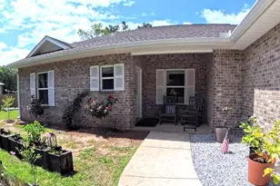6283 Andys Ln, Milton, FL 32570 - Photo 5