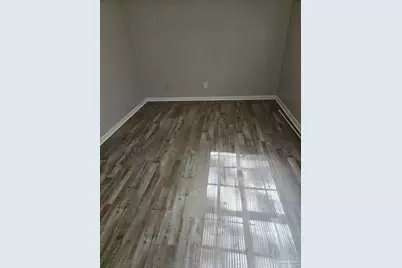 1200 Lake Dr #B, Cantonment, FL 32533 - Photo 5