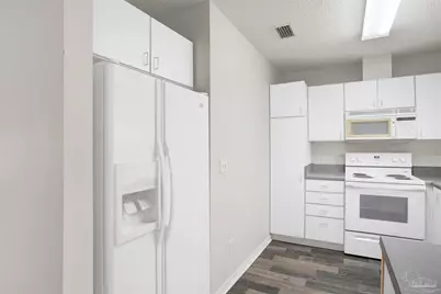 7814 Homestead Cir #A, Pensacola, FL 32526 - Photo 9