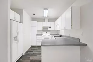 7814 Homestead Cir, Pensacola, FL 32526 - Photo 11