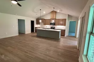 5721 Lofty Pines Dr, Milton, FL 32570 - Photo 9