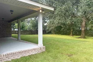 5721 Lofty Pines Dr, Milton, FL 32570 - Photo 3