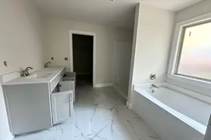 5721 Lofty Pines Dr, Milton, FL 32570 - Photo 11