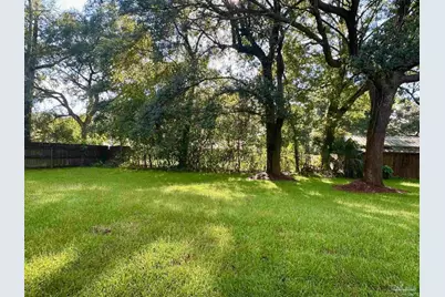 5721 Lofty Pines Dr, Milton, FL 32570 - Photo 21