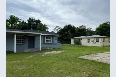 4 Ellis Dr #B, Pensacola, FL 32507 - Photo 1
