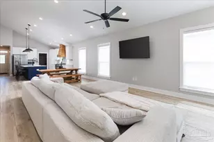1006 W Lloyd St, Pensacola, FL 32501 - Photo 7