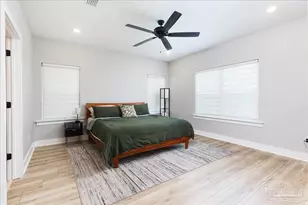 1006 W Lloyd St, Pensacola, FL 32501 - Photo 19