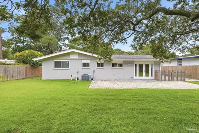 302 Loruna Dr, Gulf Breeze, FL 32561 - Photo 35