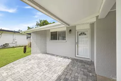 302 Loruna Dr, Gulf Breeze, FL 32561 - Photo 5