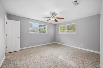 302 Loruna Dr, Gulf Breeze, FL 32561 - Photo 27
